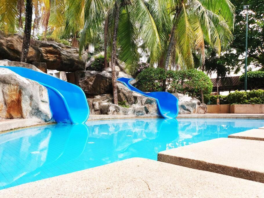 Mahkota Pool View Apartment Near A'Famosa & Jonker Malacca Exteriör bild